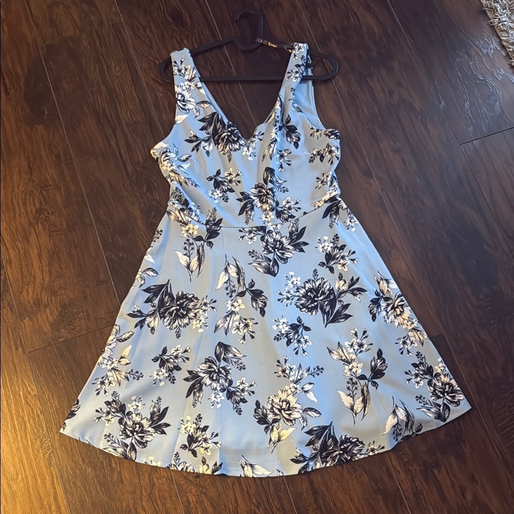 Floral Blue and White Women's Dress from Francescas